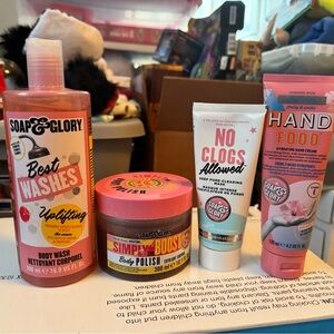 Soap & Glory body beauty bundle